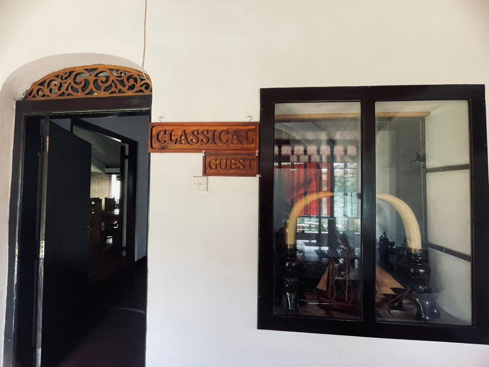 Lake Classical Guest House Канди Екстериор снимка