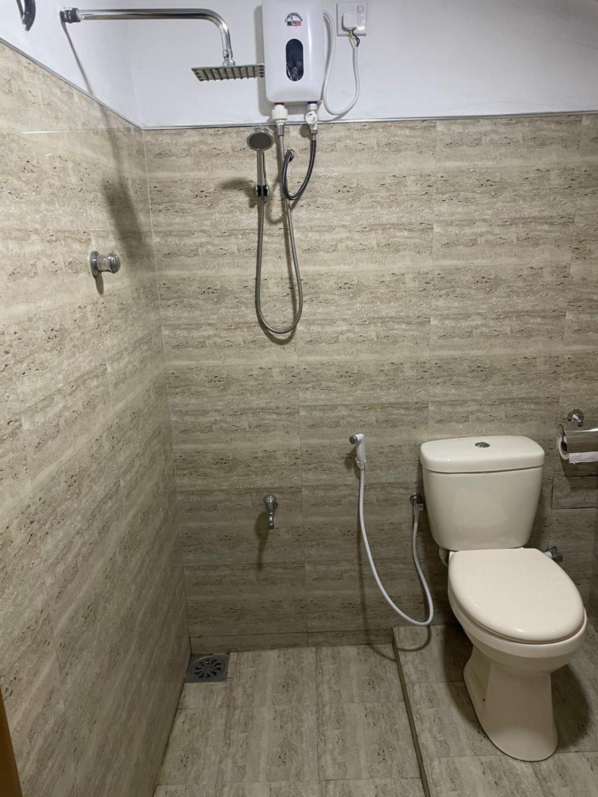 Lake Classical Guest House Канди Екстериор снимка